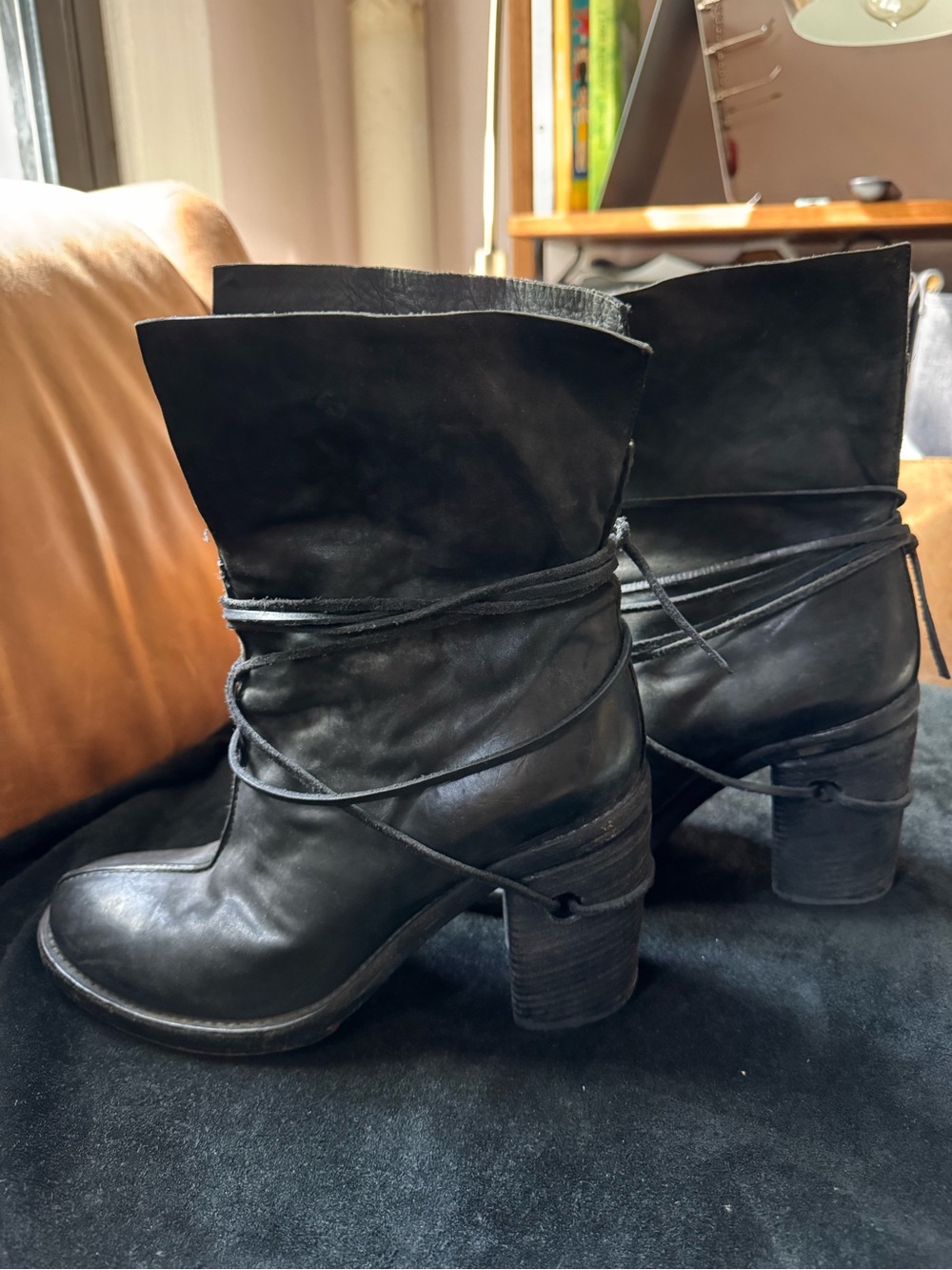 Elisanero black leather mid calf lace up tie Italy designer boots
